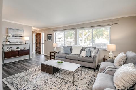 7444 E Colgate Pl, Denver, CO 80231 photo 4