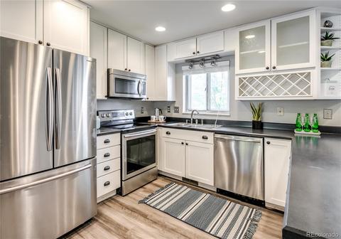 7444 E Colgate Pl, Denver, CO 80231 photo 7
