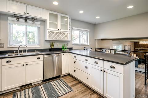7444 E Colgate Pl, Denver, CO 80231 photo 8