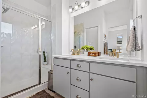 Bath - 6817 Clay St, Denver, CO 80221 photo 1 of 4