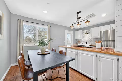 4355 S Eagle Cir, Aurora, CO 80015 photo 7