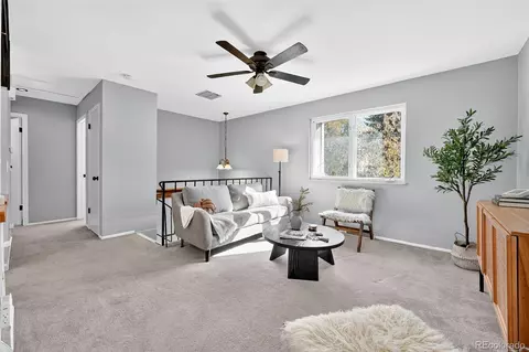 4355 S Eagle Cir, Aurora, CO 80015 photo 4