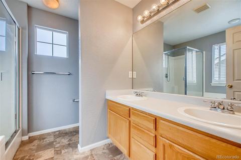 20992 E 40th Pl, Denver, CO 80249 photo 9