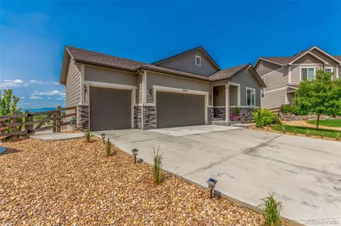 12513 Shore Point St, Longmont, CO 80504 photo 2