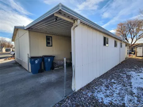 1737 Quintero St, Aurora, CO 80011 photo 3