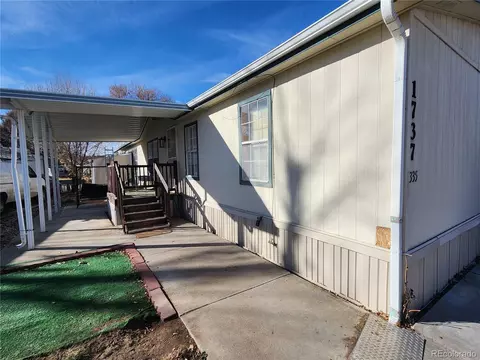 1737 Quintero St, Aurora, CO 80011 photo 2