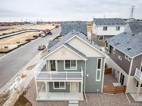 Exterior - 46538 Avery Ln, Bennett, CO 80102 photo 2 of 6