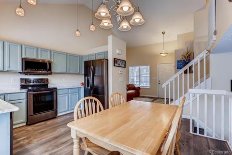 21587 E Crestline Ln, Centennial, CO 80015 photo 7