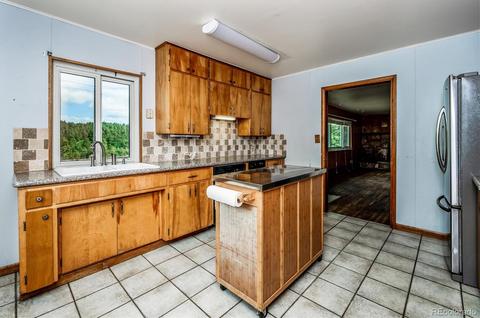 8096 S Summit Dr, Morrison, CO 80465 photo 6