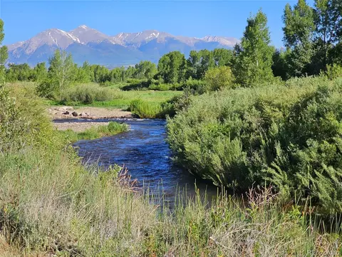 1122 Pinon Dr, Poncha Springs, CO 81242