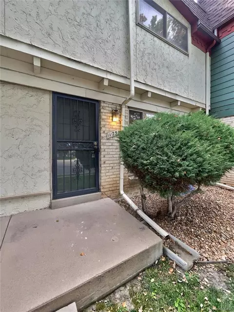 1125 S Monaco Pkwy, Denver, CO 80224