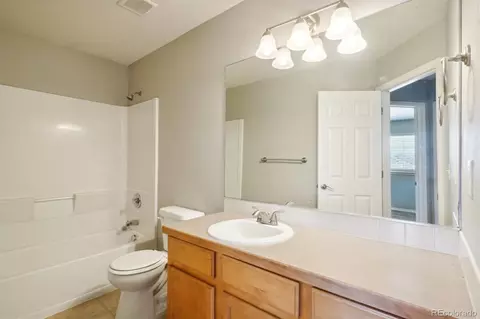 Bath - 9806 Roadrunner Ave, Longmont, CO 80504 photo 5 of 5