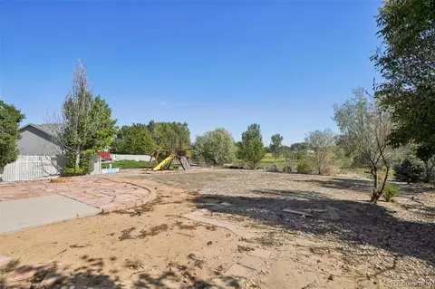 Exterior - 9806 Roadrunner Ave, Longmont, CO 80504 photo 5 of 6