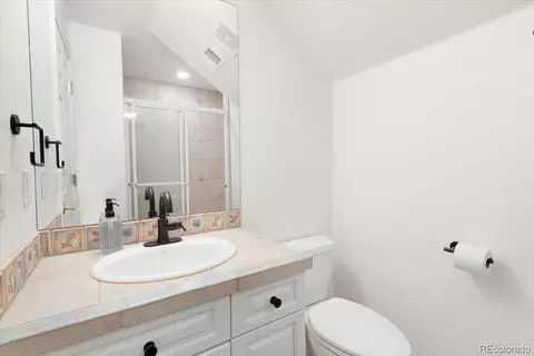 Bath - 16223 Red Deer Ct, Morrison, CO 80465 photo 5 of 5