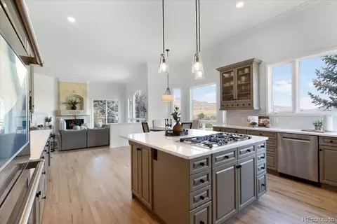 Kitchen - 16223 Red Deer Ct, Morrison, CO 80465 photo 4 of 6