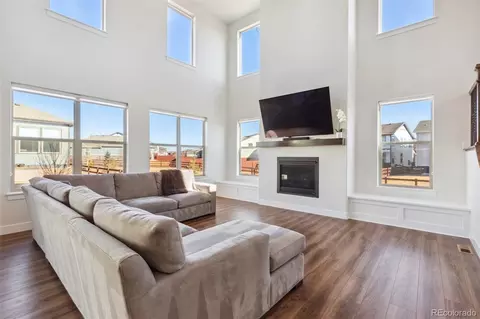 1710 Long Shadow Dr, Windsor, CO 80550 photo 4