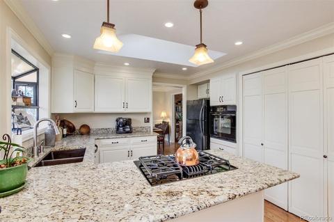 8533 E Monmouth Pl, Denver, CO 80237 photo 12