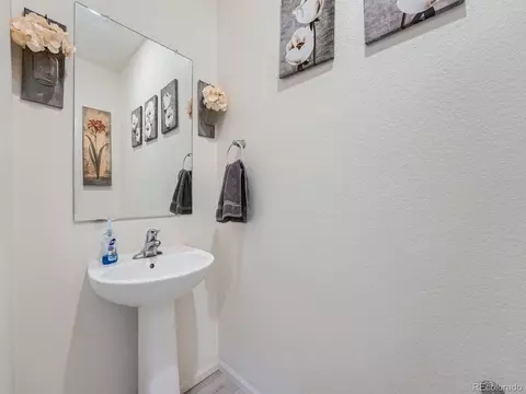 332 Spruce St, Bennett, CO 80102 photo 11