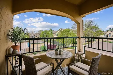 8691 E Dry Creek Rd #825, Englewood, CO 80112