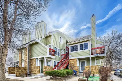 922 S Dearborn Way #5, Aurora, CO 80012