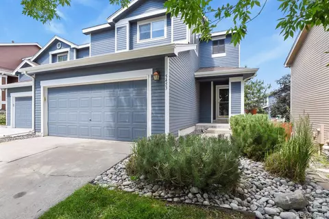 5453 S Quatar Ct, Aurora, CO 80015
