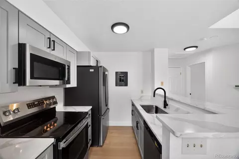 4831 White Rock Cir #H, Boulder, CO 80301