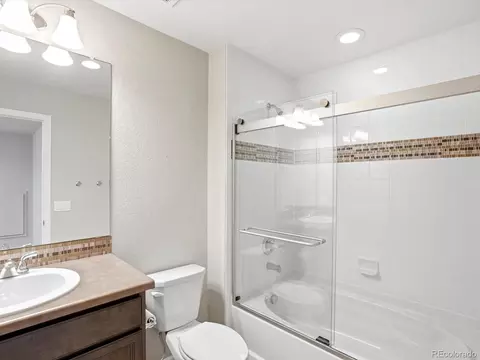 Bath - 19983 E 54th Ave, Denver, CO 80249 photo 4 of 5