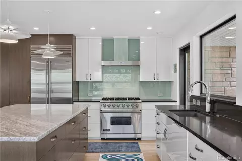 Kitchen - 863 Circle Dr, Boulder, CO 80302 photo 4 of 5