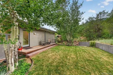 Exterior - 863 Circle Dr, Boulder, CO 80302 photo 6 of 10