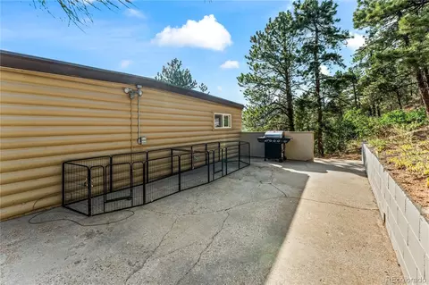 Exterior - 8220 W Us Highway 24, Cascade, CO 80809 photo 4 of 8
