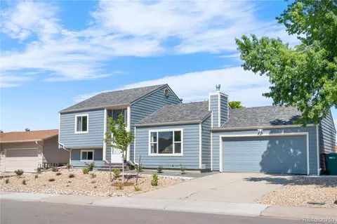 6604 S Dahlia Cir, Centennial, CO 80121