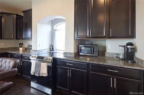 Kitchen - 23593 E Chenango Pl, Aurora, CO 80016 photo 4 of 6