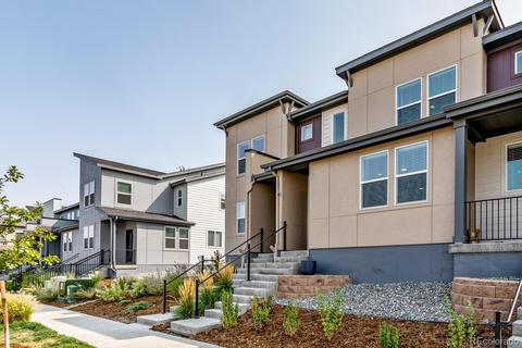 16022 E 47th Pl, Denver, CO 80239 photo 2