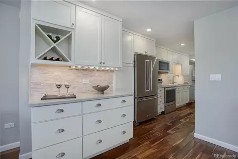 909 N Logan St #1B, Denver, CO 80203