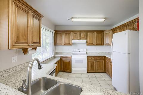 1483 S Wright St, Lakewood, CO 80228 photo 4
