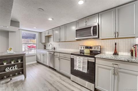 4668 Leaf Ct, Denver, CO 80216 photo 10