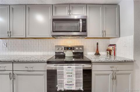 4668 Leaf Ct, Denver, CO 80216 photo 16