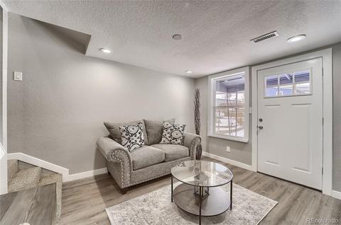 4668 Leaf Ct, Denver, CO 80216 photo 4