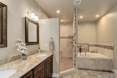 Bath - 45425 Wolf Creek Dr, Bennett, CO 80102 photo 3 of 7