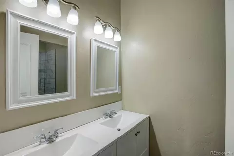 Bath - 45425 Wolf Creek Dr, Bennett, CO 80102 photo 7 of 7