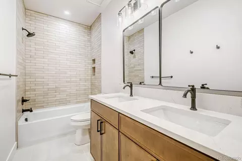 Bath - 680 Lone Eagle Dr, Granby, CO 80446 photo 3 of 4