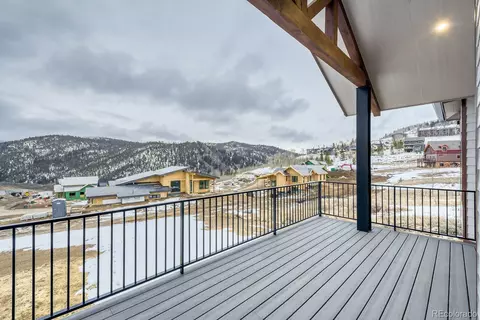Exterior - 680 Lone Eagle Dr, Granby, CO 80446 photo 2 of 8