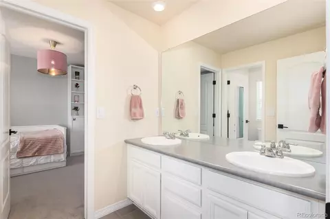 Bath - 20993 E Doane Pl, Aurora, CO 80013 photo 7 of 7