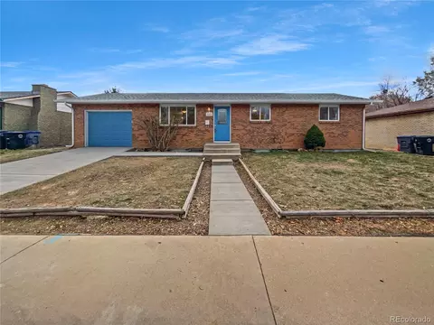 1807 Queens Dr, Longmont, CO 80501