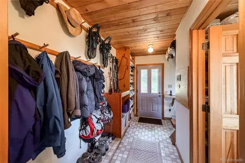 Entry Way - 18673 State Highway 7, Lyons, CO 80540 photo 3 of 3