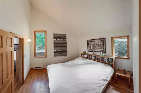 Bedroom - 18673 State Highway 7, Lyons, CO 80540 photo 4 of 5