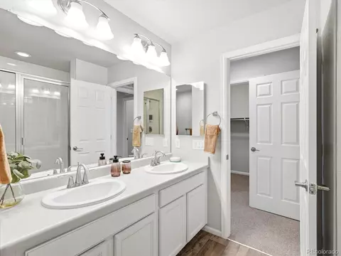 Bath - 16035 Elk Pl, Denver, CO 80239 photo 4 of 4