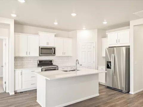8868 Salida St, Commerce City, CO 80022
