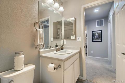 16195 E Warner Dr, Denver, CO 80239 photo 32