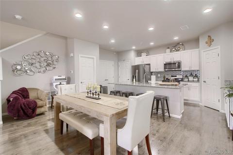 16195 E Warner Dr, Denver, CO 80239 photo 15